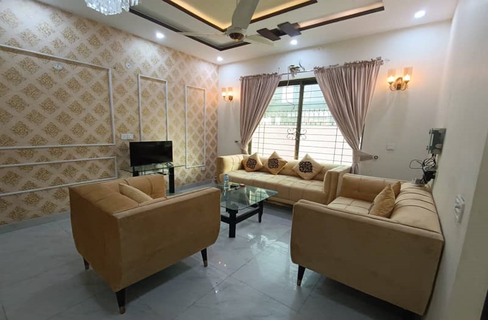 5 marla house for rent in Phase 9 - Town DHA Lahore