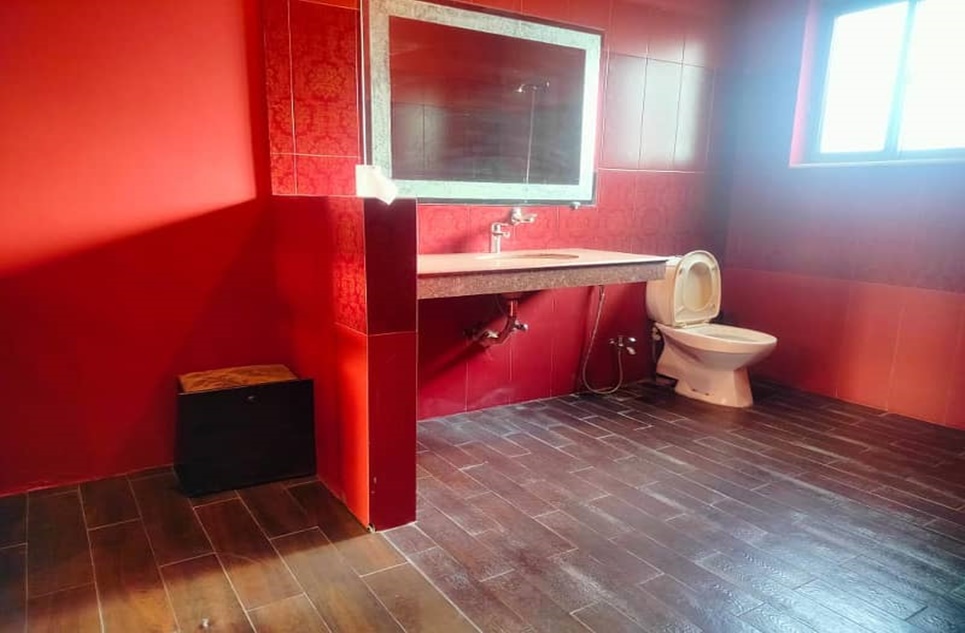 1 kanal house for rent in Phase 6 DHA Lahore