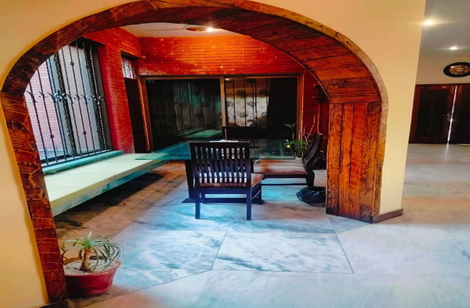 1 kanal house for rent in Phase 6 DHA Lahore