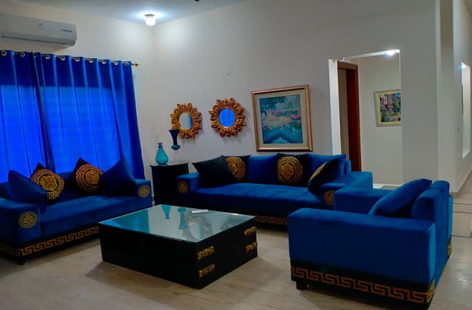 1 kanal house for rent in Phase 8 DHA Lahore