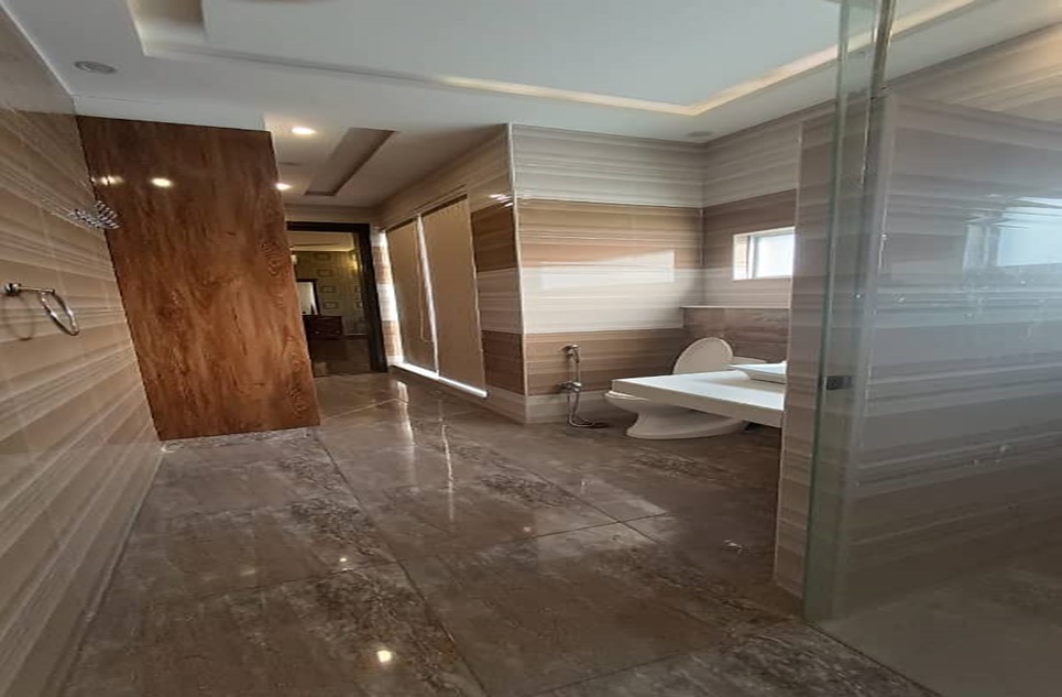 1 kanal house for rent in Phase 6 DHA Lahore