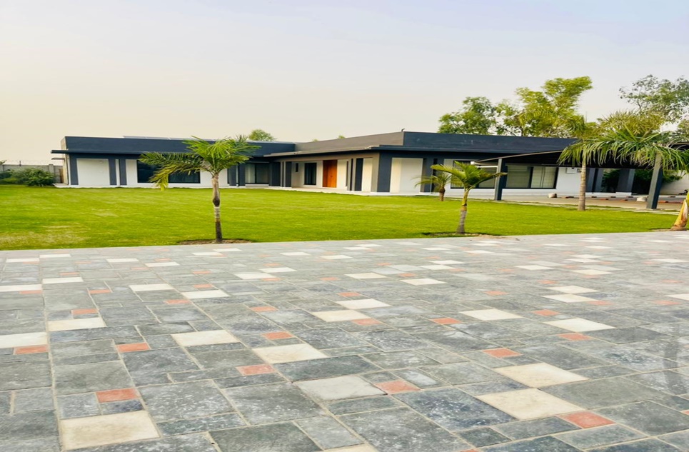 4 kanal farm for sale in Bedian Road Lahore