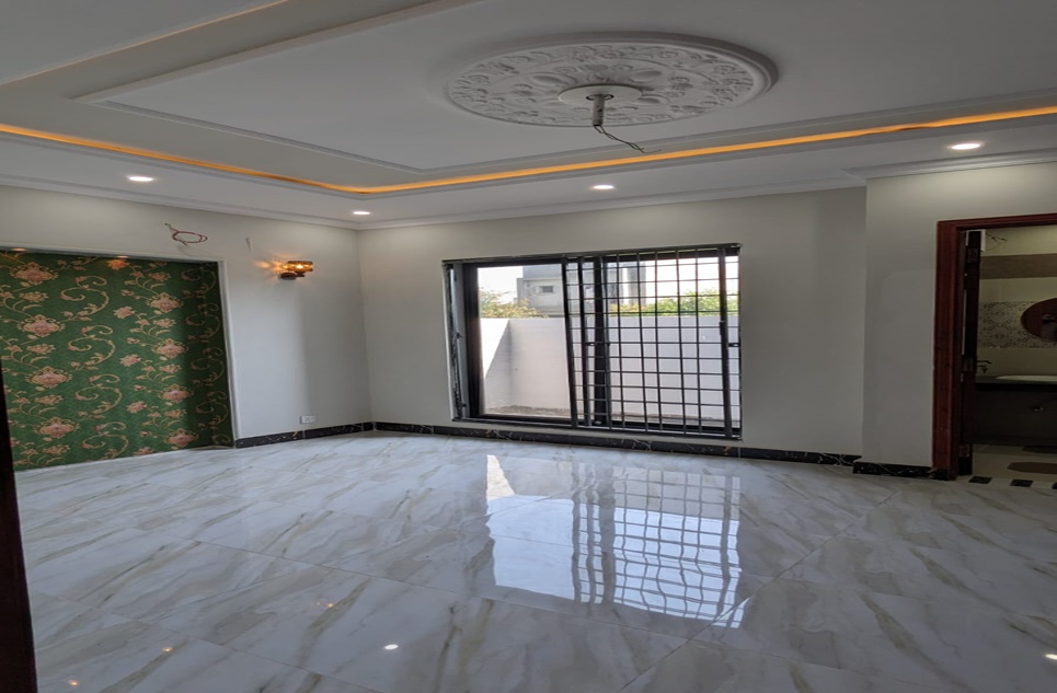 3 marla house for sale in Phase 2 Al-Kabir Town Lahore