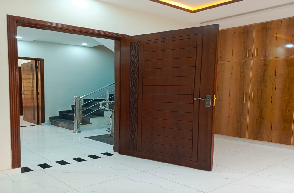 3 marla house for sale in Al-Kabir Town Lahore