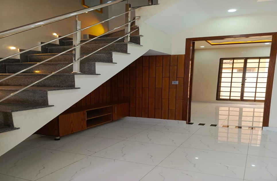 3 marla house for sale in Al-Kabir Town Lahore