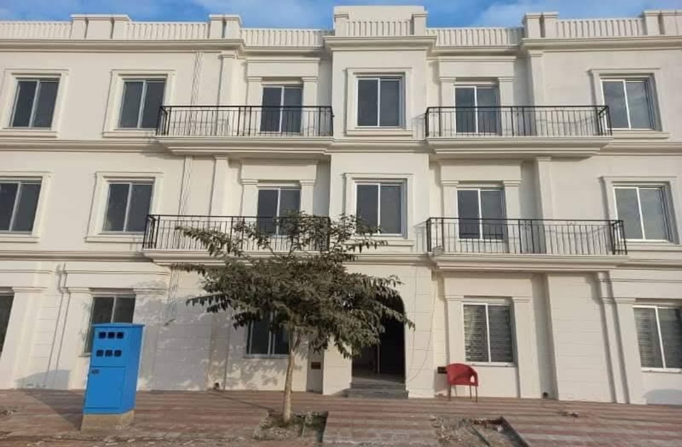  2 Beds Villa House For Sale in Bahria Orchard Lahore