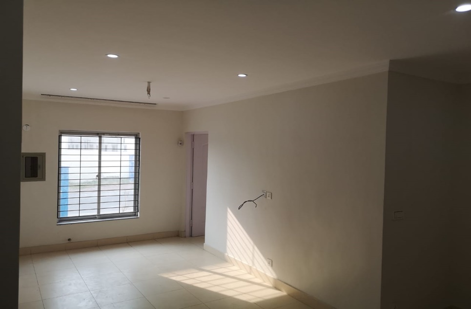  2 Beds Villa House For Sale in Bahria Orchard Lahore