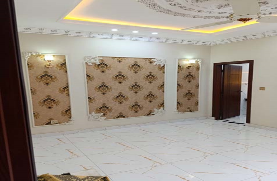 5 marla house for sale in Central Park Housing Scheme Lahore