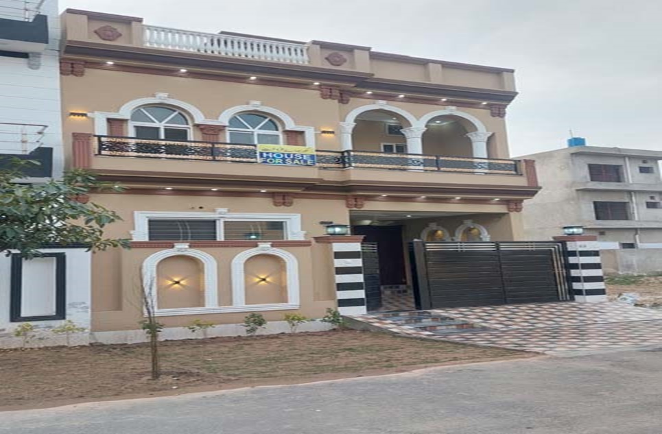 5 marla house for sale in Central Park Housing Scheme Lahore