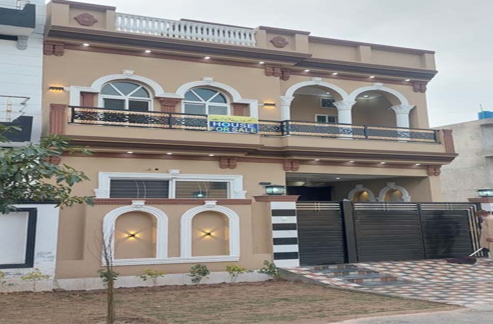 5 marla house for sale in Central Park Housing Scheme Lahore