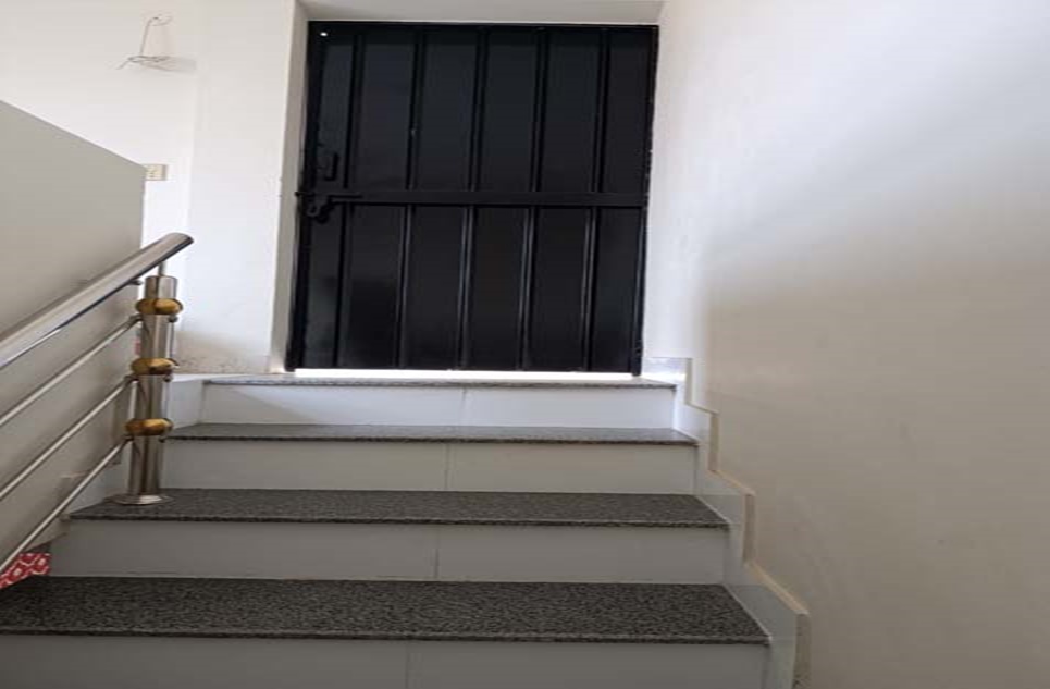 5 marla house for sale in Central Park Housing Scheme Lahore