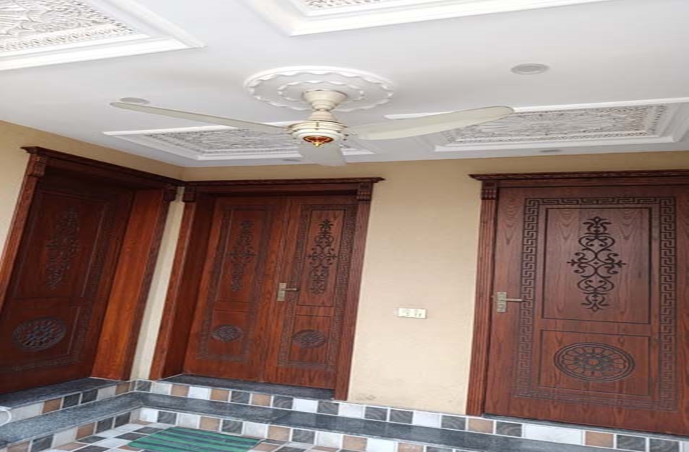 5 marla house for sale in Central Park Housing Scheme Lahore