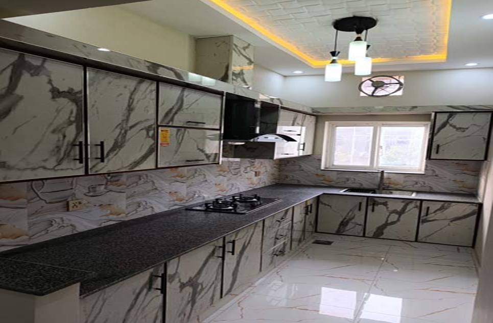 5 marla house for sale in Central Park Housing Scheme Lahore