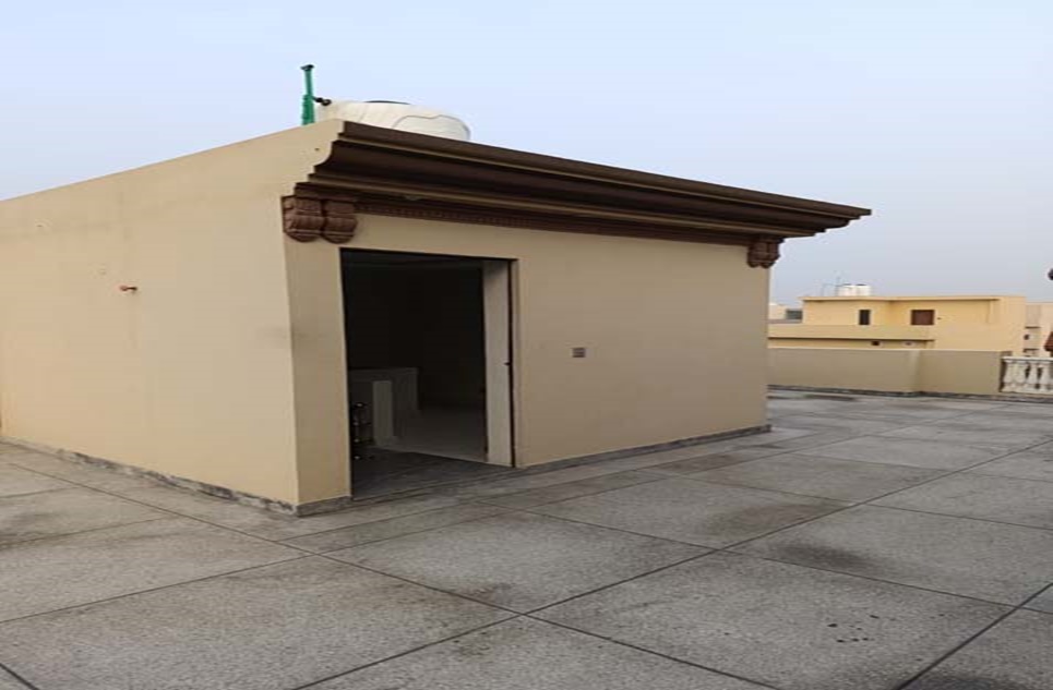 5 marla house for sale in Central Park Housing Scheme Lahore