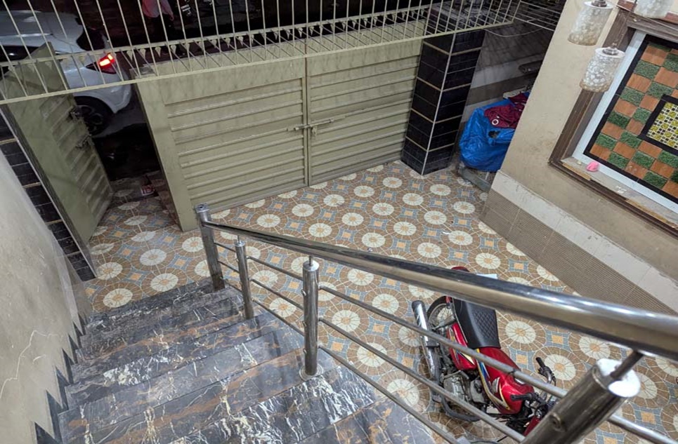 5 marla house for sale in Al Rehman Garden Lahore
