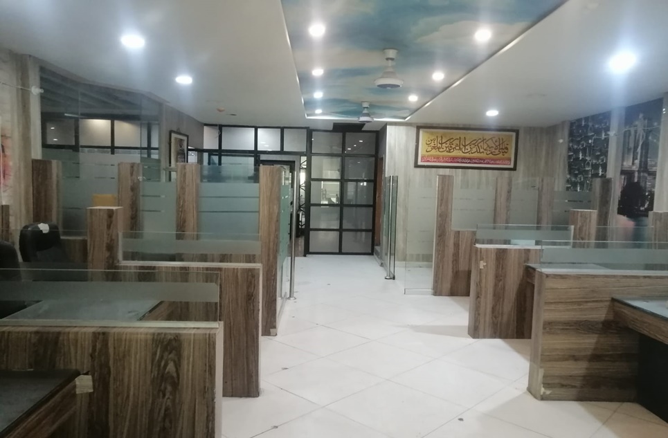 8 Marla First Floor Fully furnished office for Rent in Phase 3, DHA Lahore