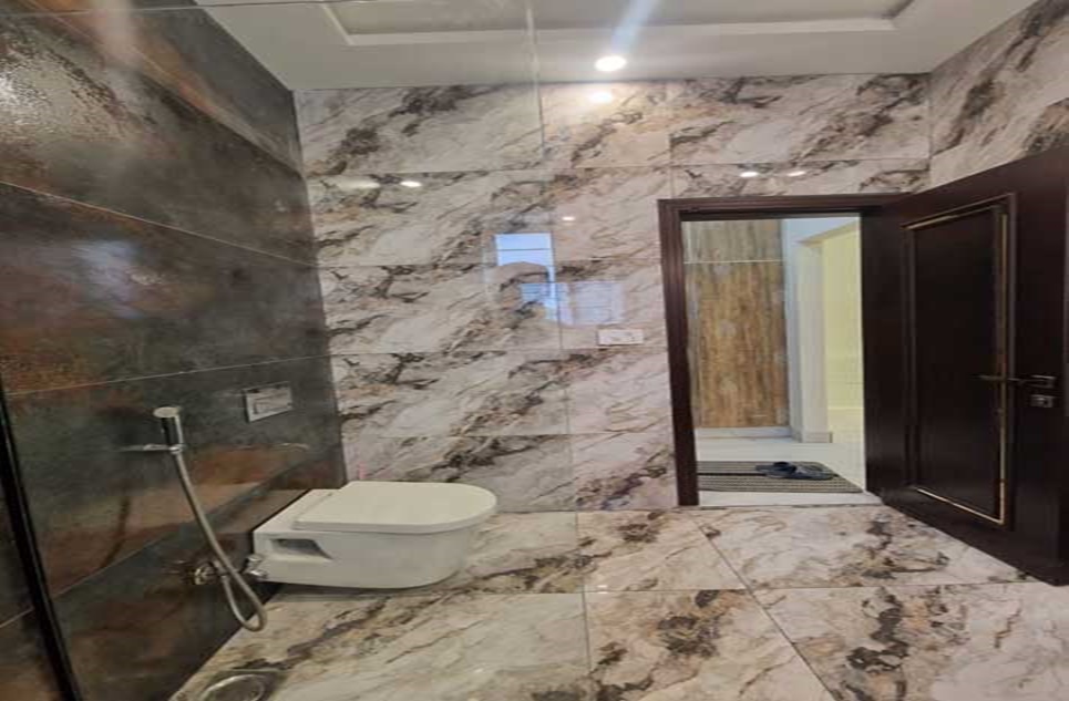 1 Kanal Brand New Furnished House for Sale in Nishtar Block Bahria Town Lahore