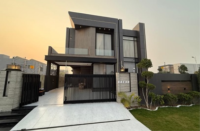 For Sale 1 Kanal Fully Furnished House for Sale in Block H Phase 8 DHA Lahore