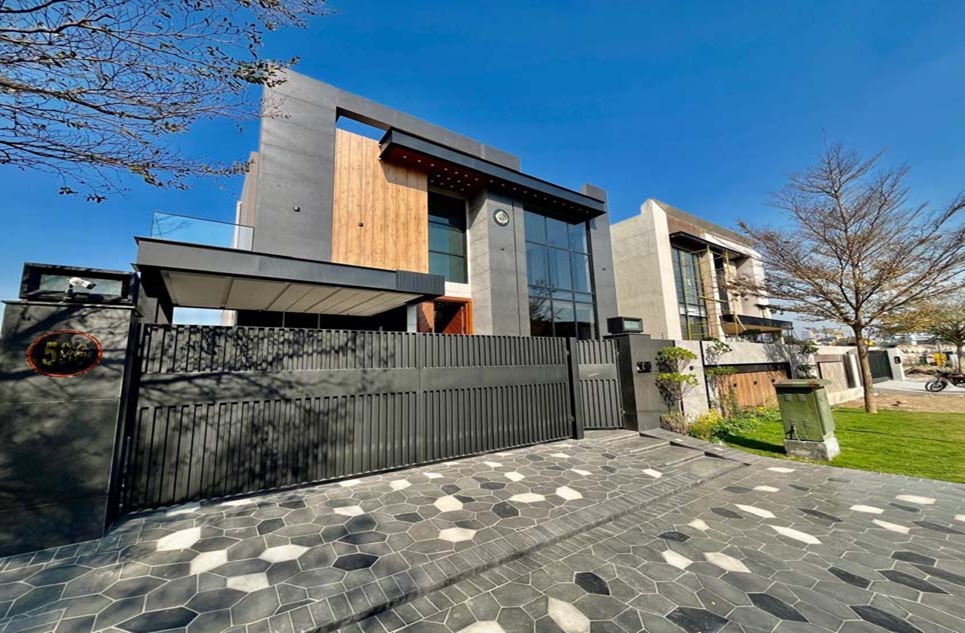 1 Kanal Brand New House for Sale in Phase 6 DHA Lahore