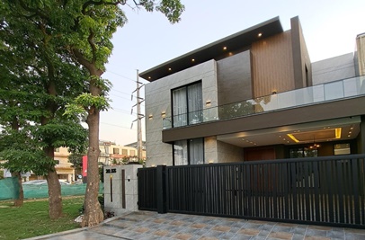10 Marla House (House No 20) for Sale in Sector EE, Phase 4, DHA, Lahore