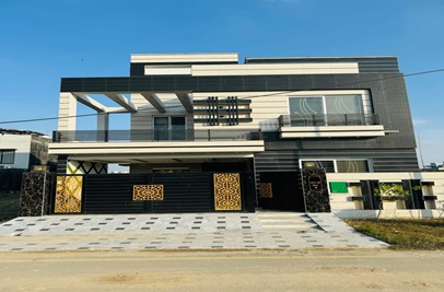8 Marla Brand New House fo Sale in olc B Block Bahria Orchard Lahore