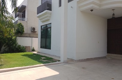 1 Kanal House (Upper Portion) for Rent in Block AA, Phase 4, DHA, Lahore