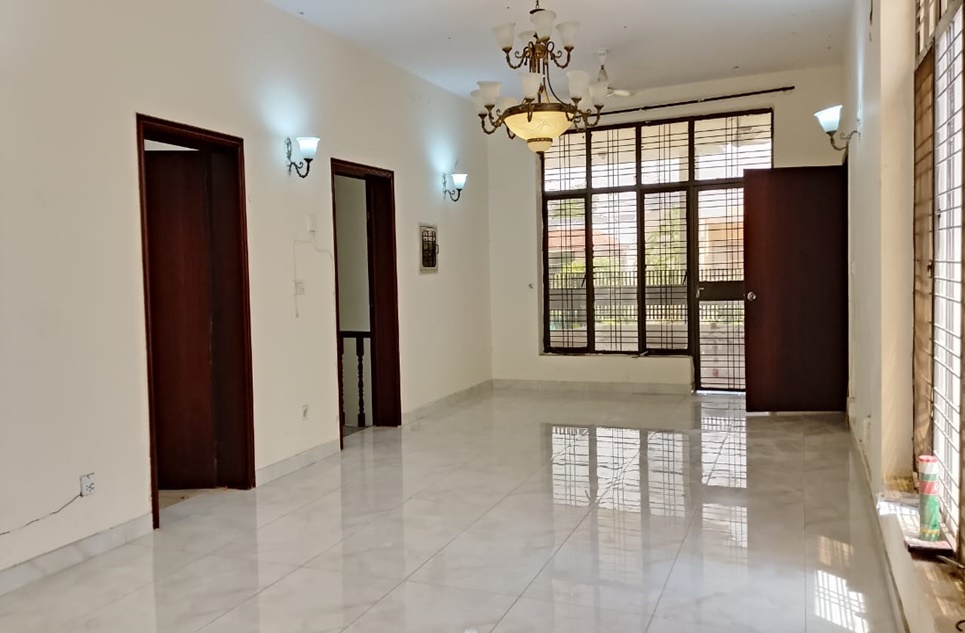 1 Kanal House (Upper Portion) for Rent in Block AA, Phase 4, DHA, Lahore