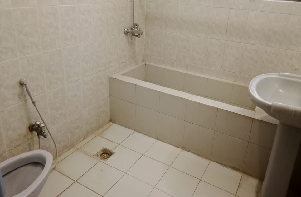 1 Kanal House (Upper Portion) for Rent in Block AA, Phase 4, DHA, Lahore