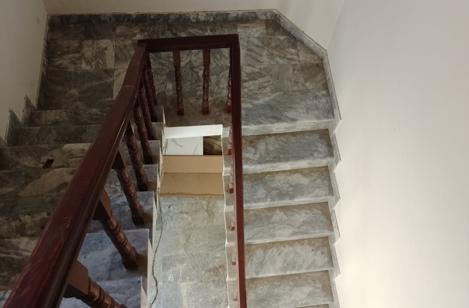 1 Kanal House (Upper Portion) for Rent in Block AA, Phase 4, DHA, Lahore