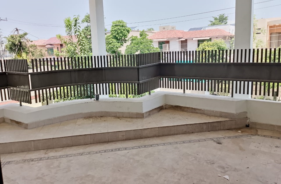 1 Kanal House (Upper Portion) for Rent in Block AA, Phase 4, DHA, Lahore