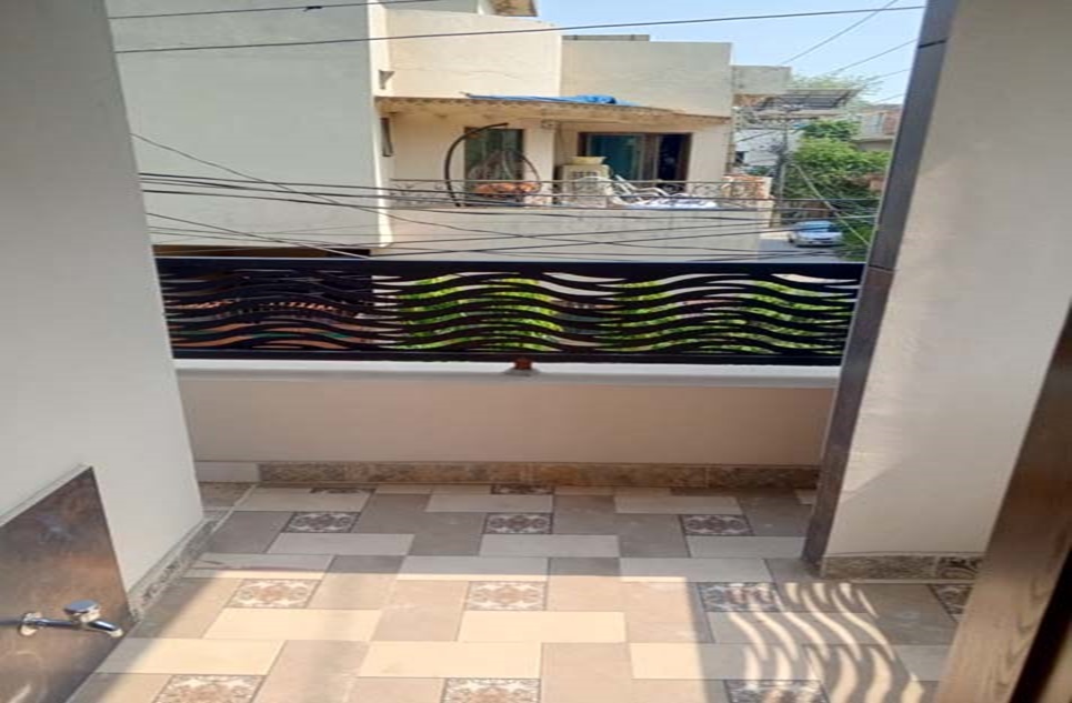 5 marla house for sale in Phase 2 Johar Town Lahore