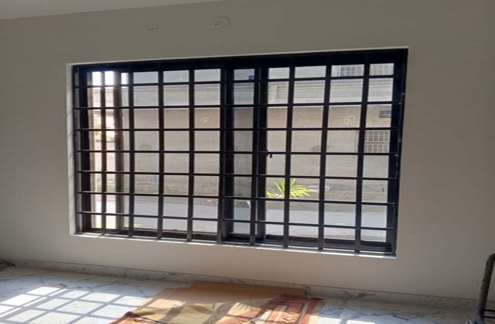 5 marla house for sale in Phase 2 Johar Town Lahore