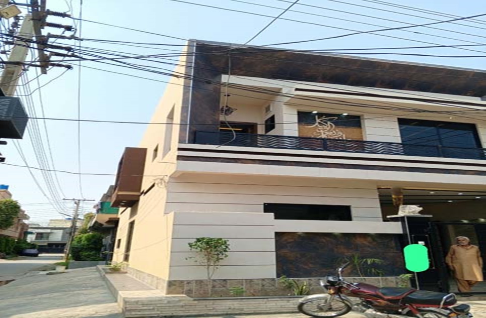 5 marla house for sale in Phase 2 Johar Town Lahore