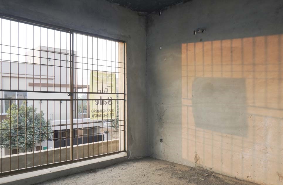 8 marla house for sale in Bahria Orchard Lahore