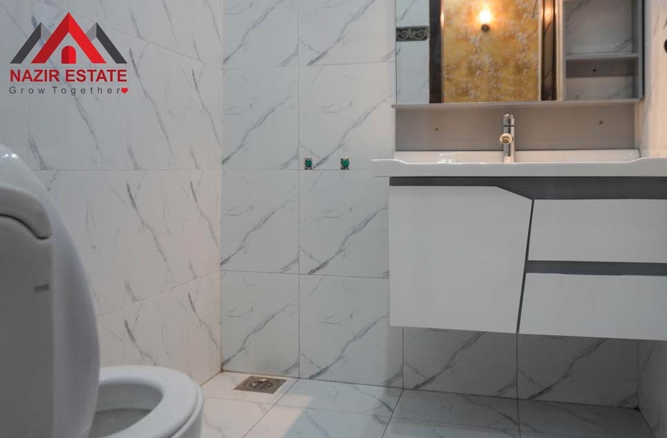 13 marla house for sale in Bahria Orchard Lahore