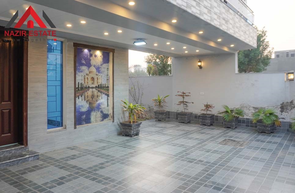 13 marla house for sale in Bahria Orchard Lahore