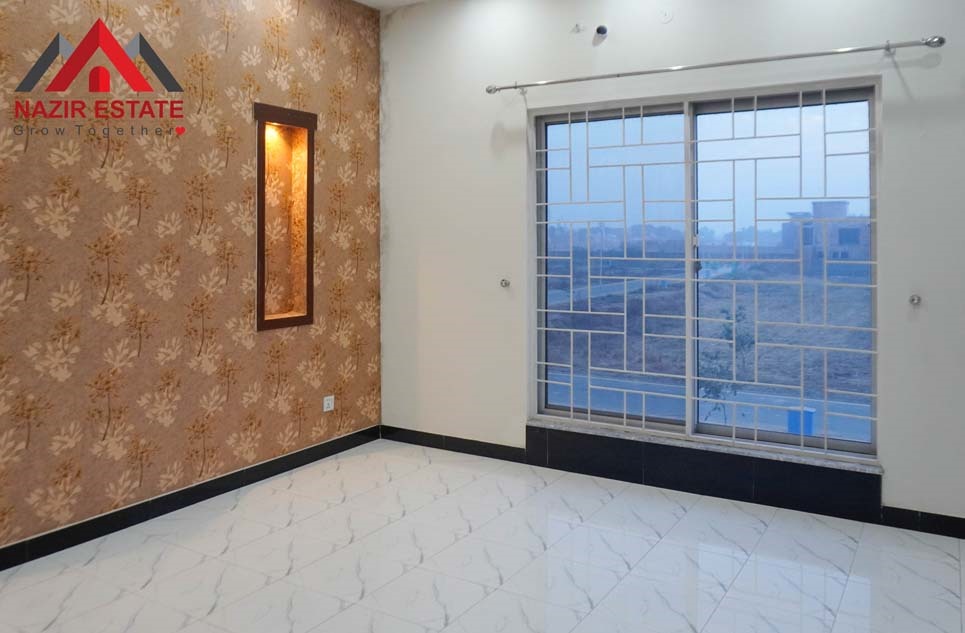 13 marla house for sale in Bahria Orchard Lahore