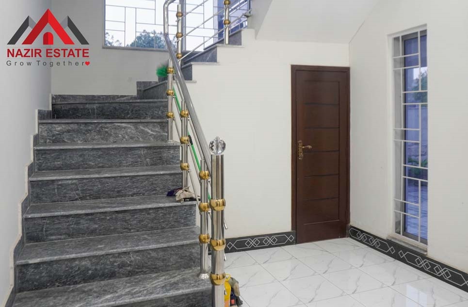 13 marla house for sale in Bahria Orchard Lahore